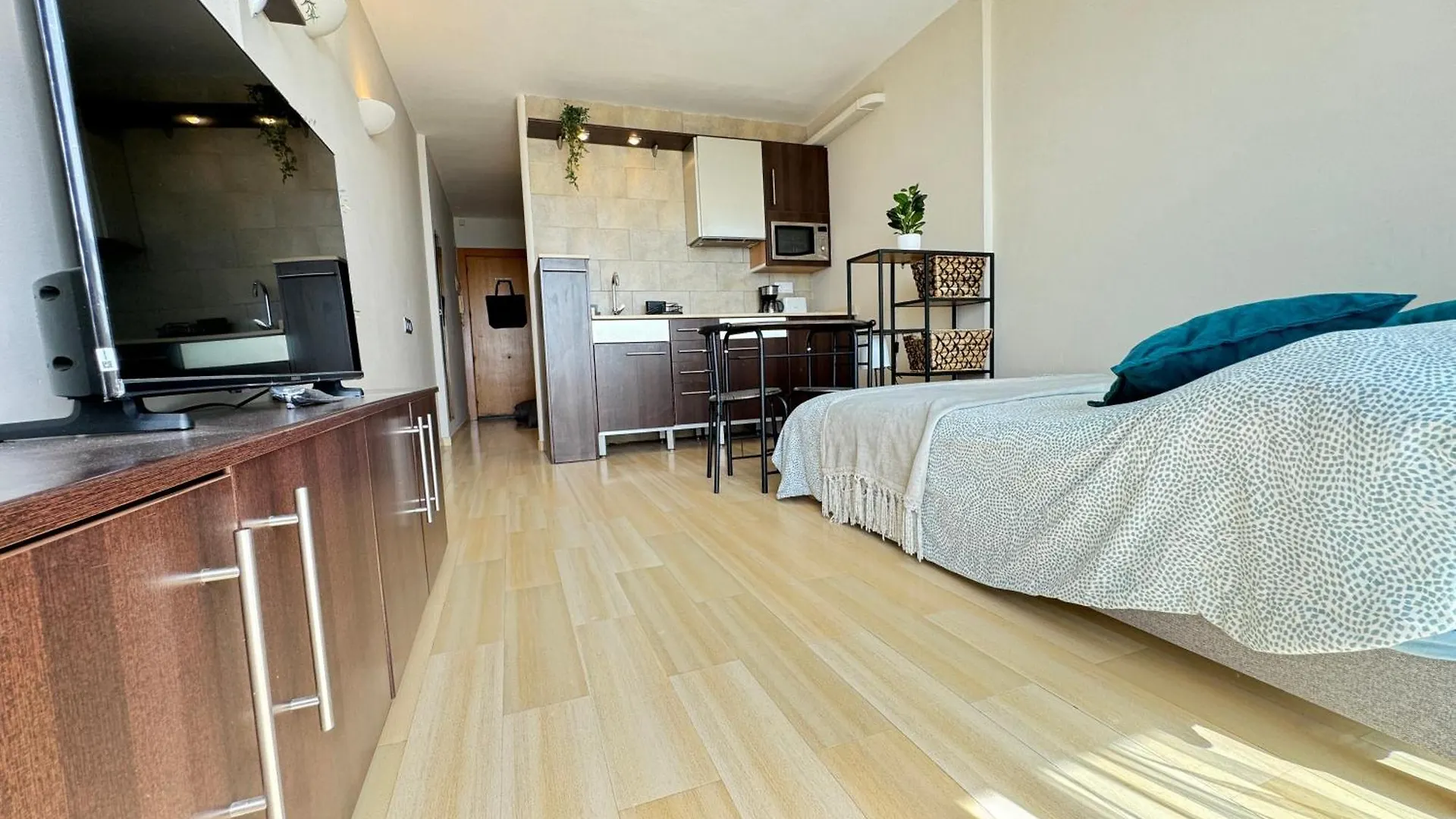 דירה 130-Apartamento Con Vistas Al Mar En Empuriabrava-Empurialola